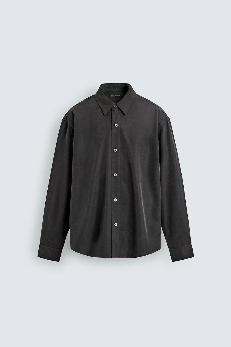 RELAXED FIT FLOWY SHIRT