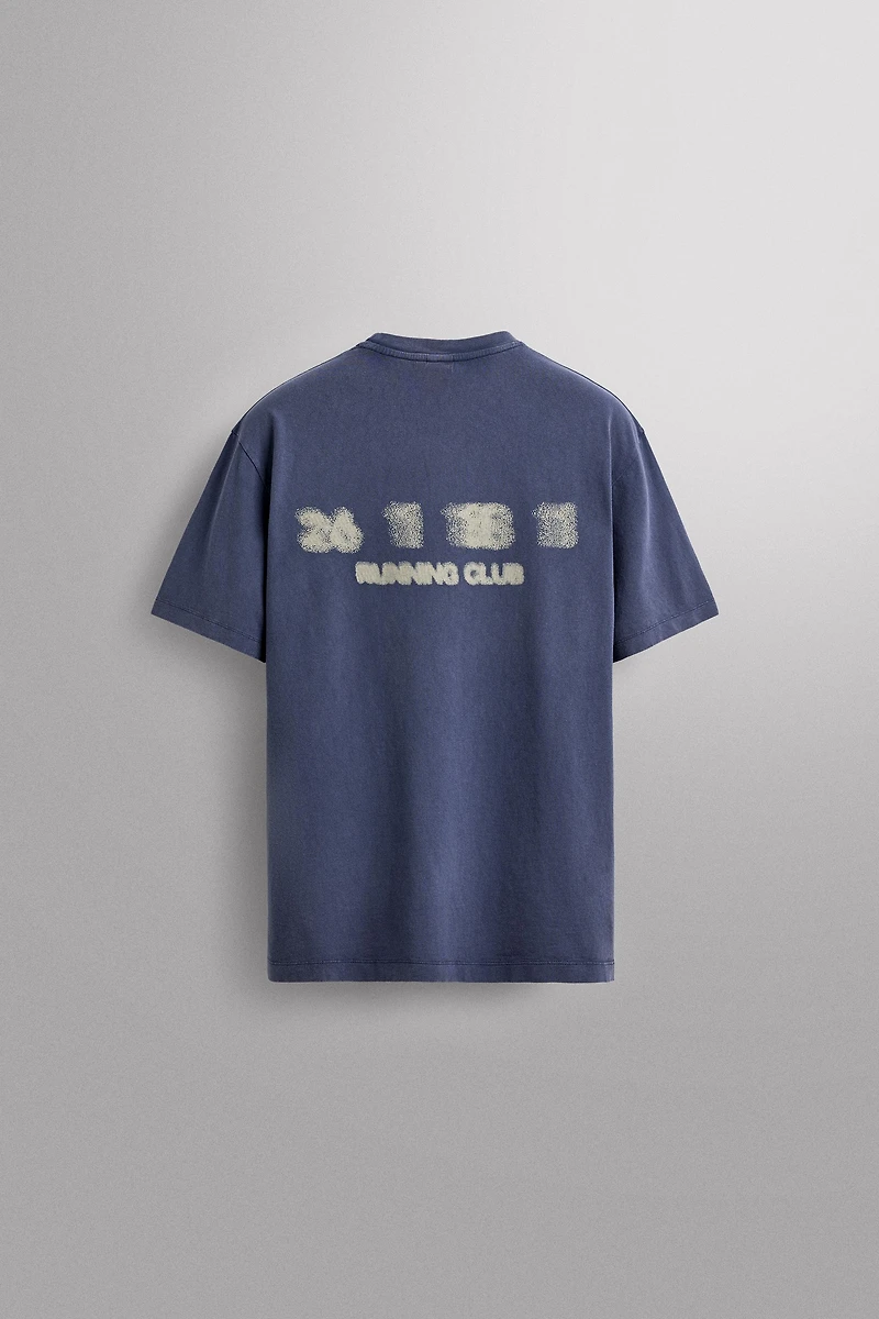 PRINTED GRAPHIC RUNNING T-SHIRT