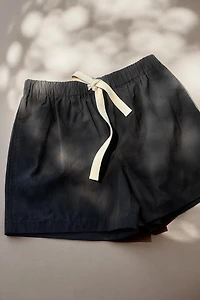 SOLID MID-LENGTH SWIM SHORTS