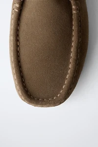 STITCHED LEATHER SHOES