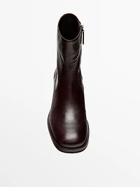 Crackled leather flat ankle boots