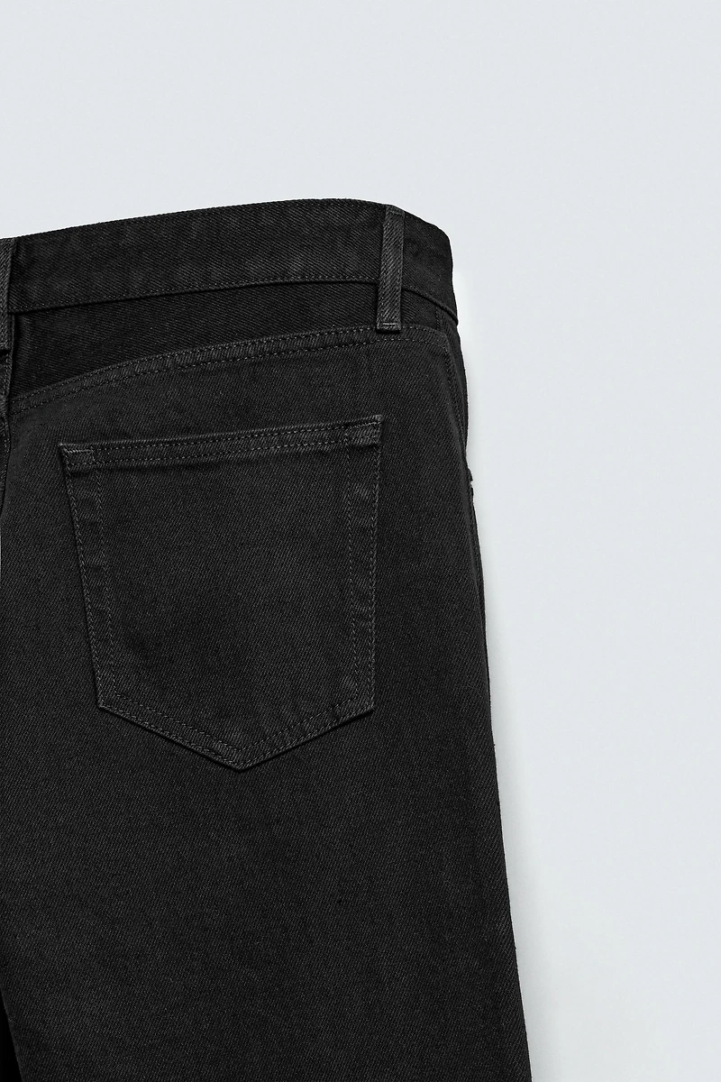 FLARE FIT JEANS
