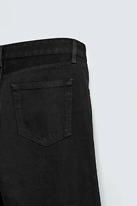 FLARE FIT JEANS