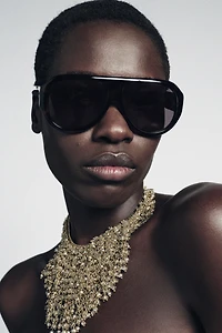 SHIMMERING WATERFALL NECKLACE