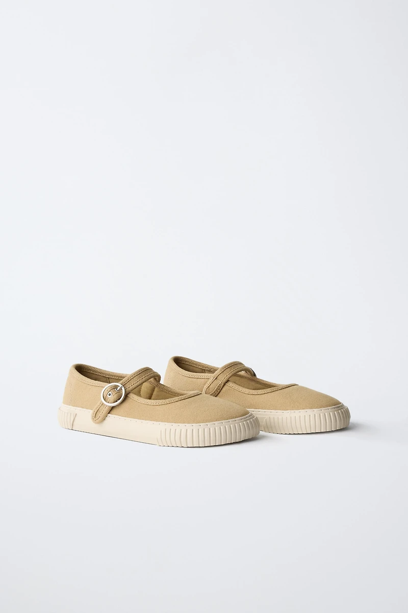 BAREFOOT SPORTY BALLET FLATS