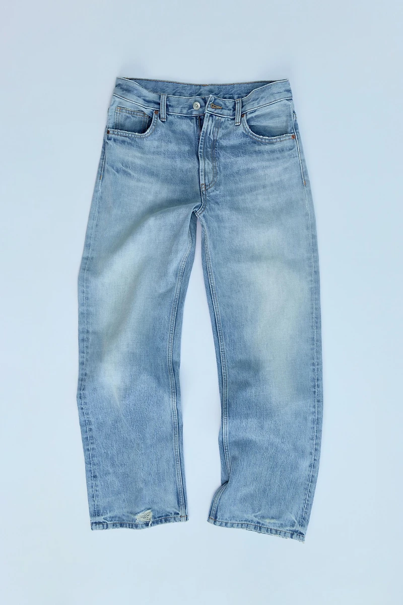 MID-RISE LOOSE STRAIGHT LEG JEANS