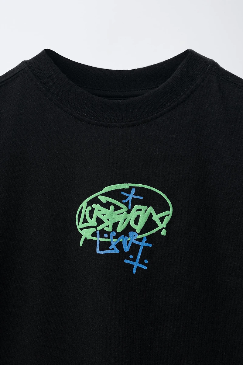 GRAFFITI PRINT T-SHIRT