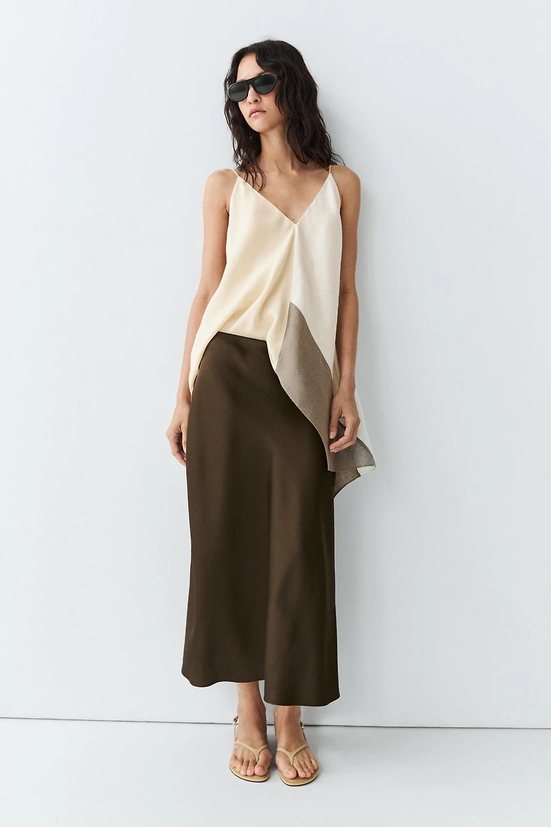 Flowing satin skirt