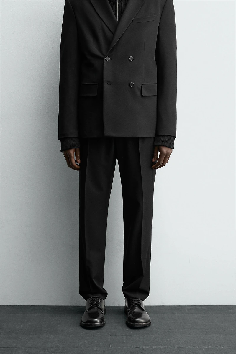 COMFORT PLEATED SUIT PANTS