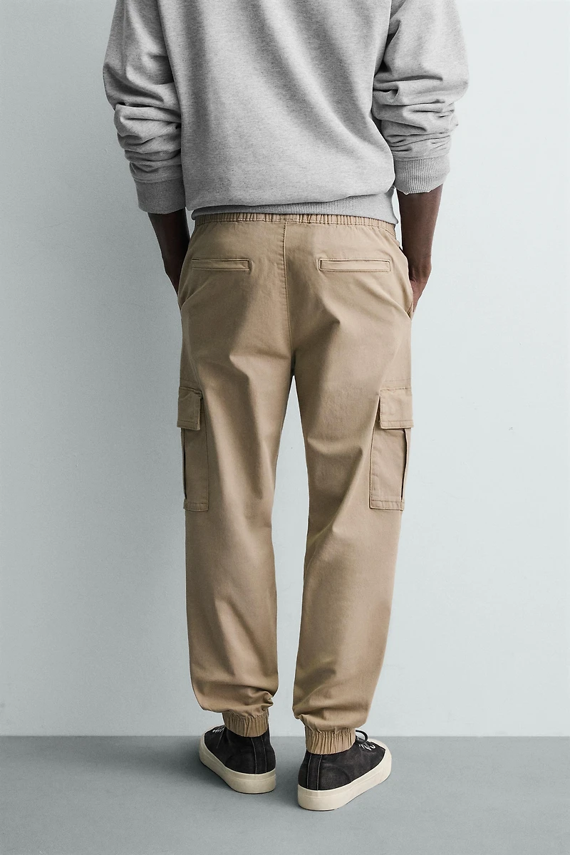 SLIM FIT CARGO PANTS