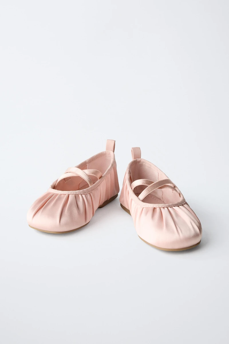 BALLERINES DÉTAIL