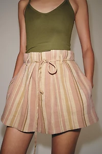 SHORT À RAYURES AVEC CEINTURE ZW COLLECTION