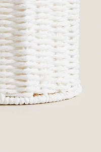 ROUND HAMPER WITH LINEN LINING
