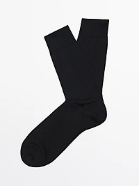 Ribbed smart socks