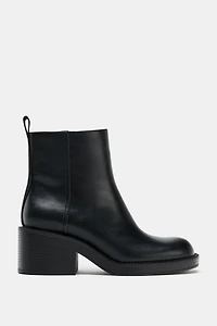 BLOCK HEEL ANKLE BOOTS