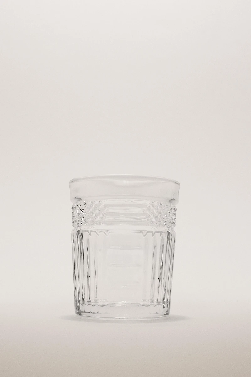 RAISED DESIGN GLASS TUMBLER