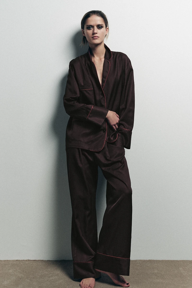 CHEMISE PYJAMA À RAYURES EN CONTRASTE