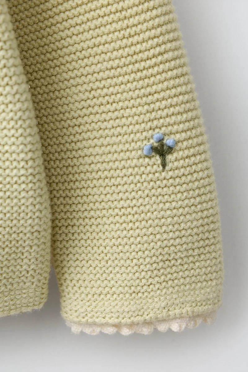 FLORAL EMBROIDERY LACE KNIT JUMPER