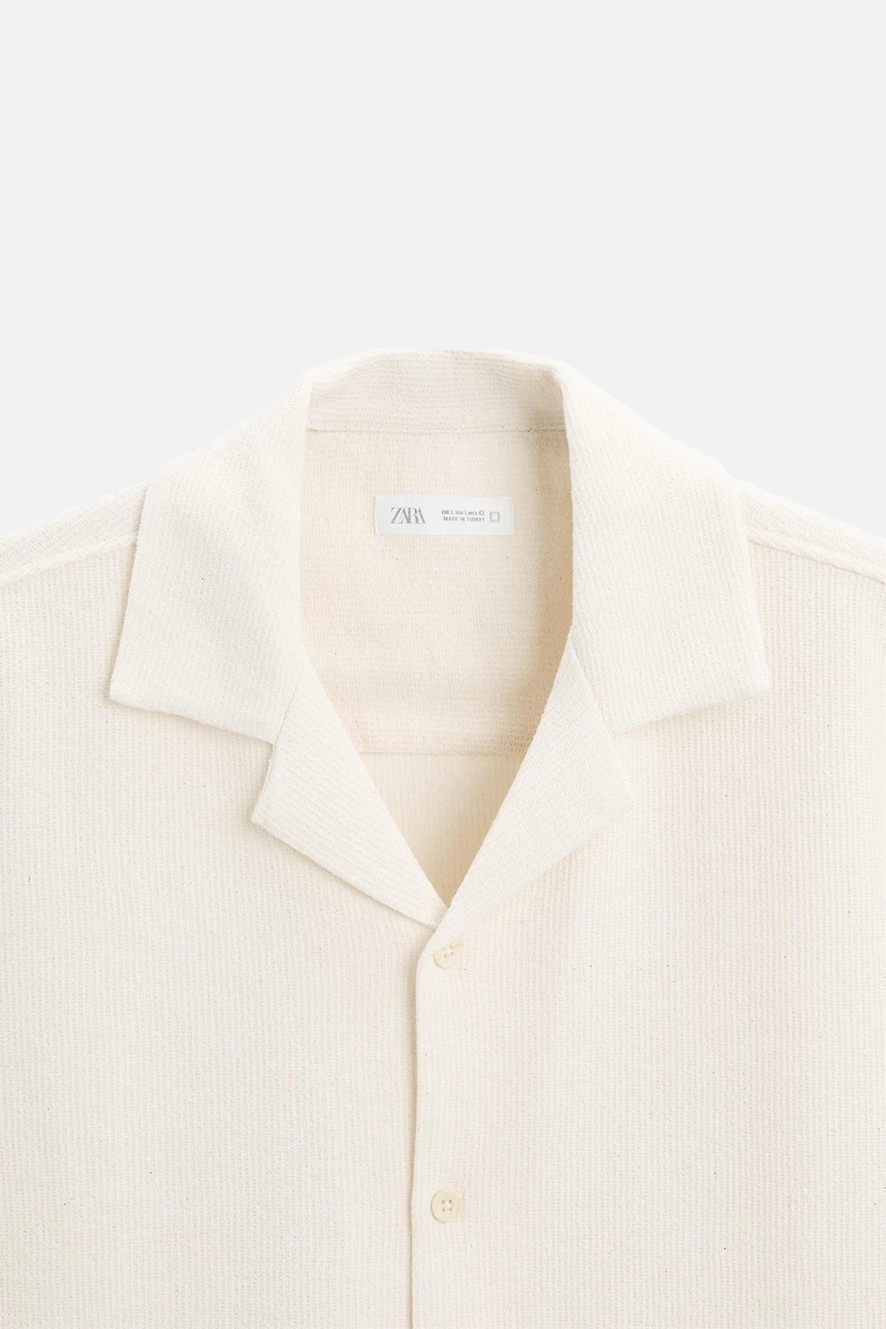 TEXTURED SHIRT