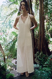 ROBE LONGUE À RAYURES ET FIL MÉTALLISÉ