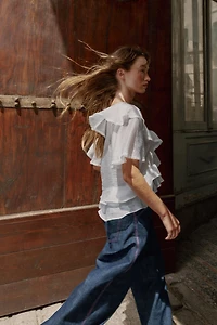 CHEMISE ROMANTIQUE À VOLANTS