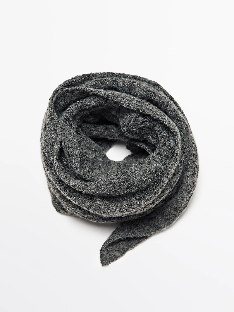Foulard cravate en maille