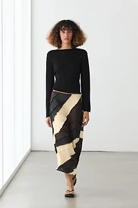 Layered contrast linen midi skirt