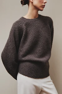 KNIT SWEATER