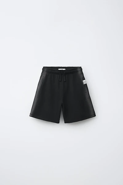GARMENT DYED SHORTS