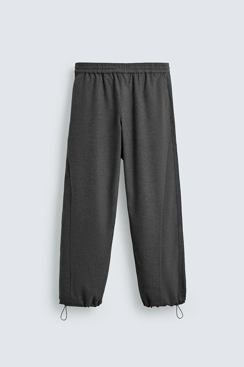RELAXED FIT TEXTURED PANTS