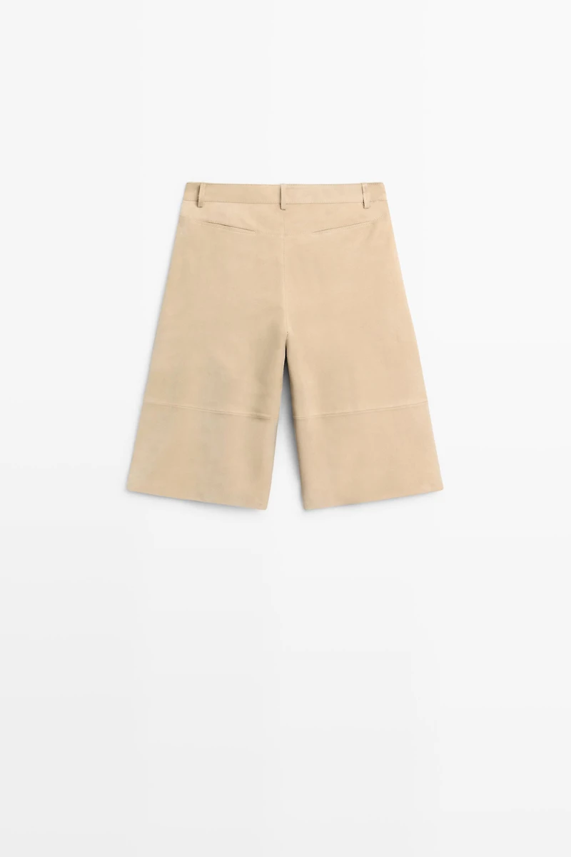 Long suede leather Bermuda shorts
