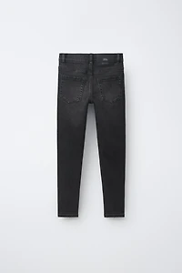 SKINNY FIT JEANS