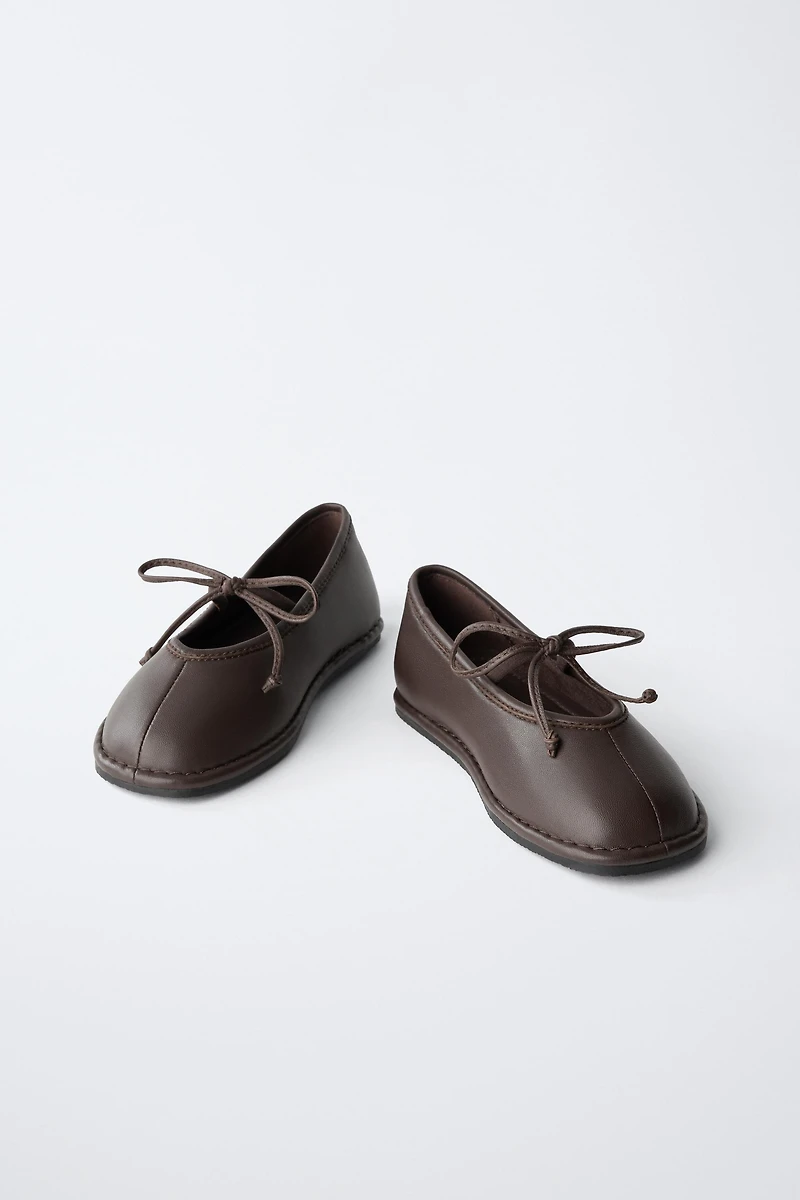 LEATHER BALLET FLATS