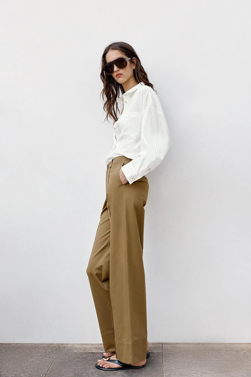 PANTALON BOOTCUT À NERVURE