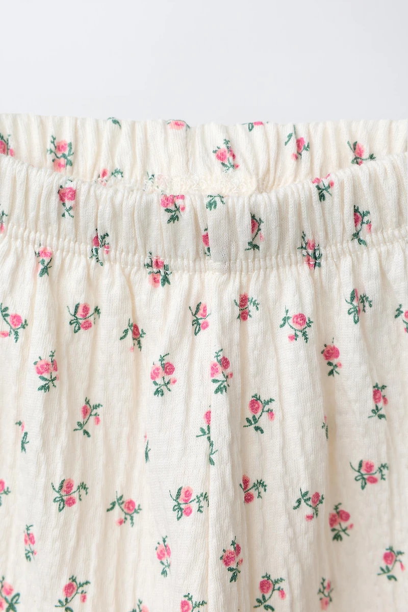 TEXTURED FLORAL PANTS