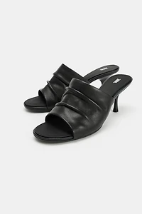 SANDALES À TALONS EN CUIR