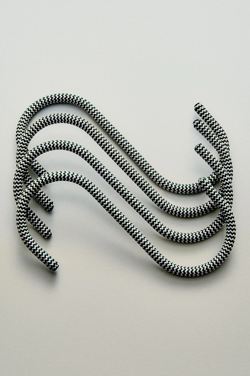 PACK OF HOOKS (PACK OF 4)