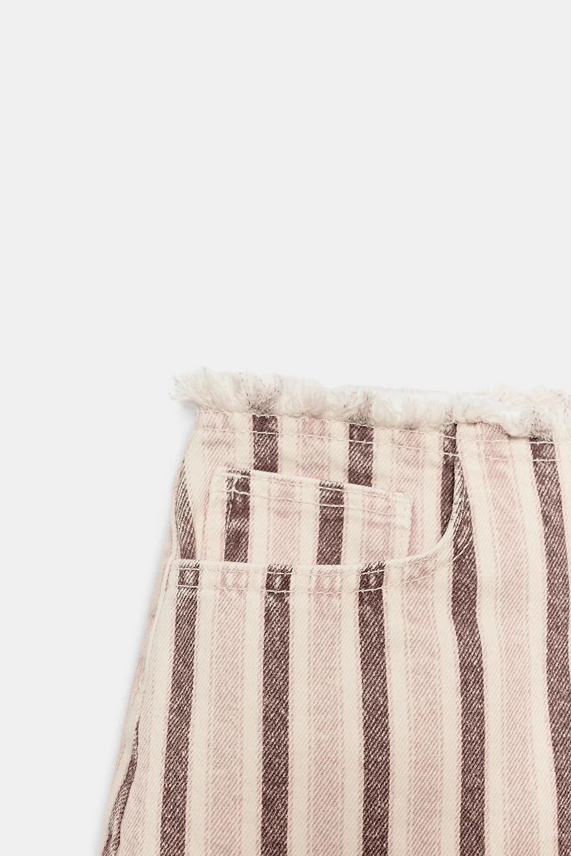 Z1975 FRAYED STRIPED DENIM SHORTS