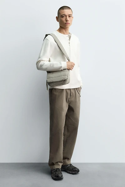 SAC BANDOULIÈRE EN NYLON MATELASSÉ