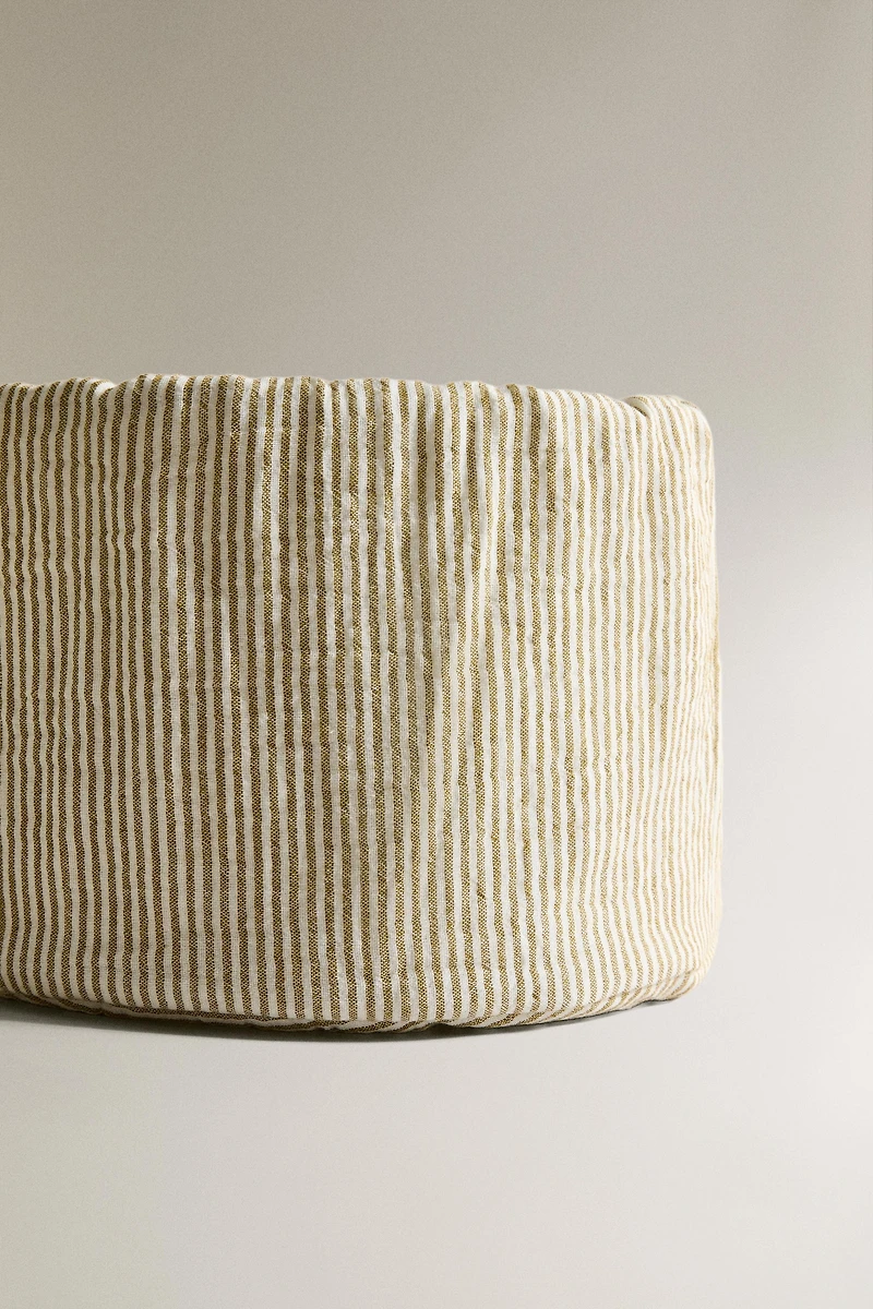 ROUND STRIPED MUSLIN BABY ORGANIZER