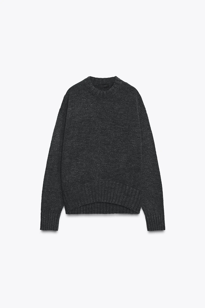 RIB KNIT SWEATER