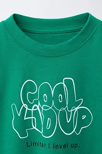 GRAFFITI PRINT T-SHIRT