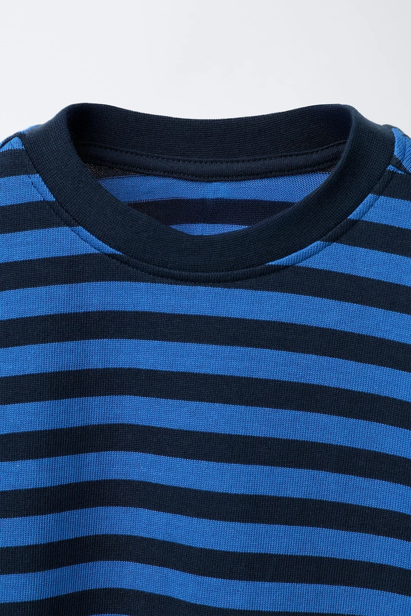 STRIPED T-SHIRT