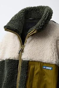 COLORBLOCK FLEECE JACKET