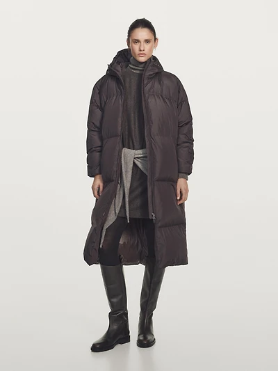 Long water-repellent hooded puffer jacket