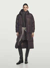 Long water-repellent hooded puffer jacket