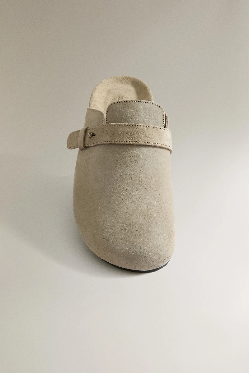 LEATHER MULE CLOG SLIPPERS WITH STRAP DETAIL