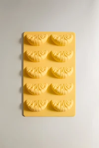 10-CUBE FRUIT SLICE SILICONE ICE TRAY
