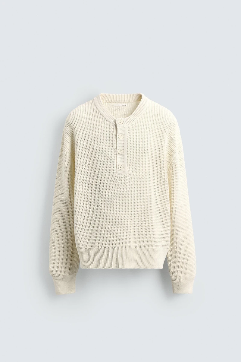 RELAXED FIT BUTTON-NECK SWEATER