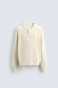 RELAXED FIT BUTTON-NECK SWEATER